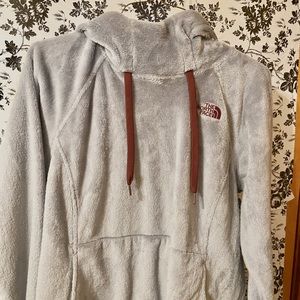COPY - NWOT The north face fleece pullover
